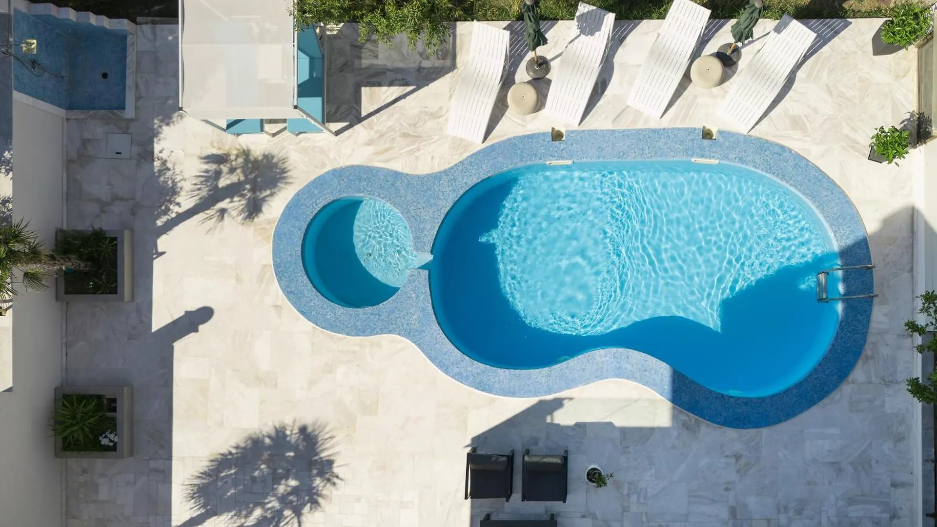 Stork Apartments Hanioti