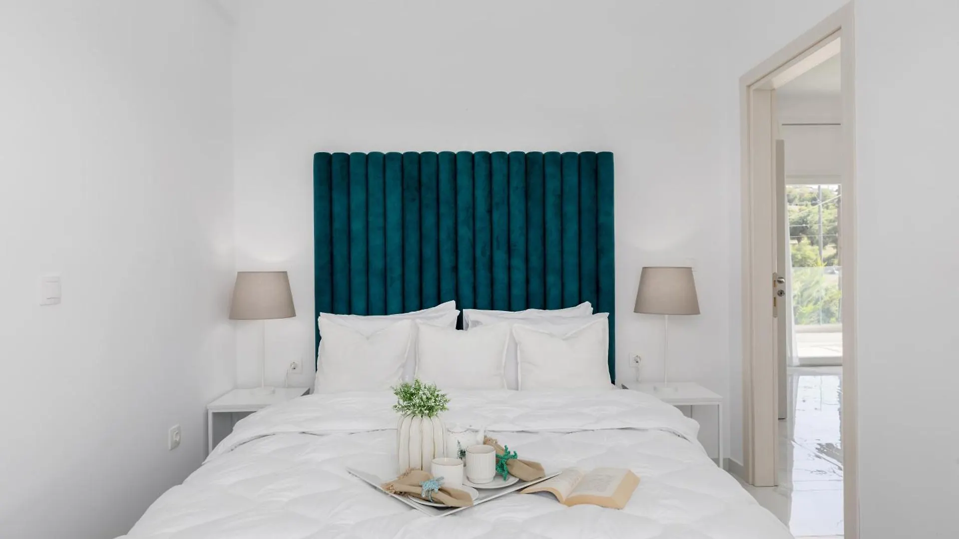 Stork Apartments Hanioti Greece