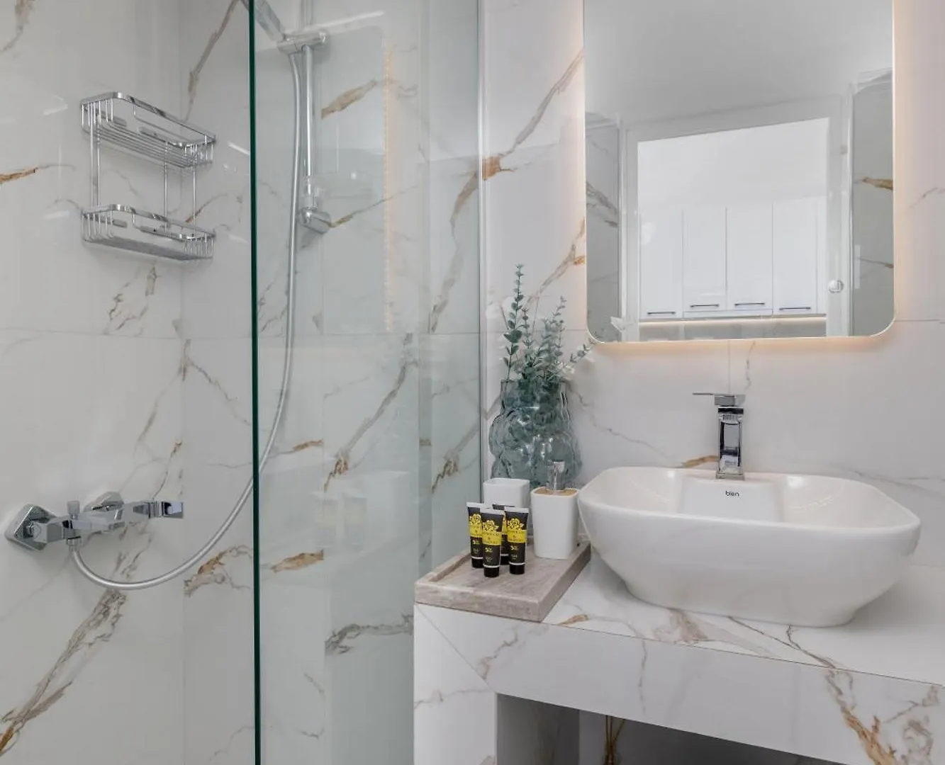 Stork Apartments Hanioti