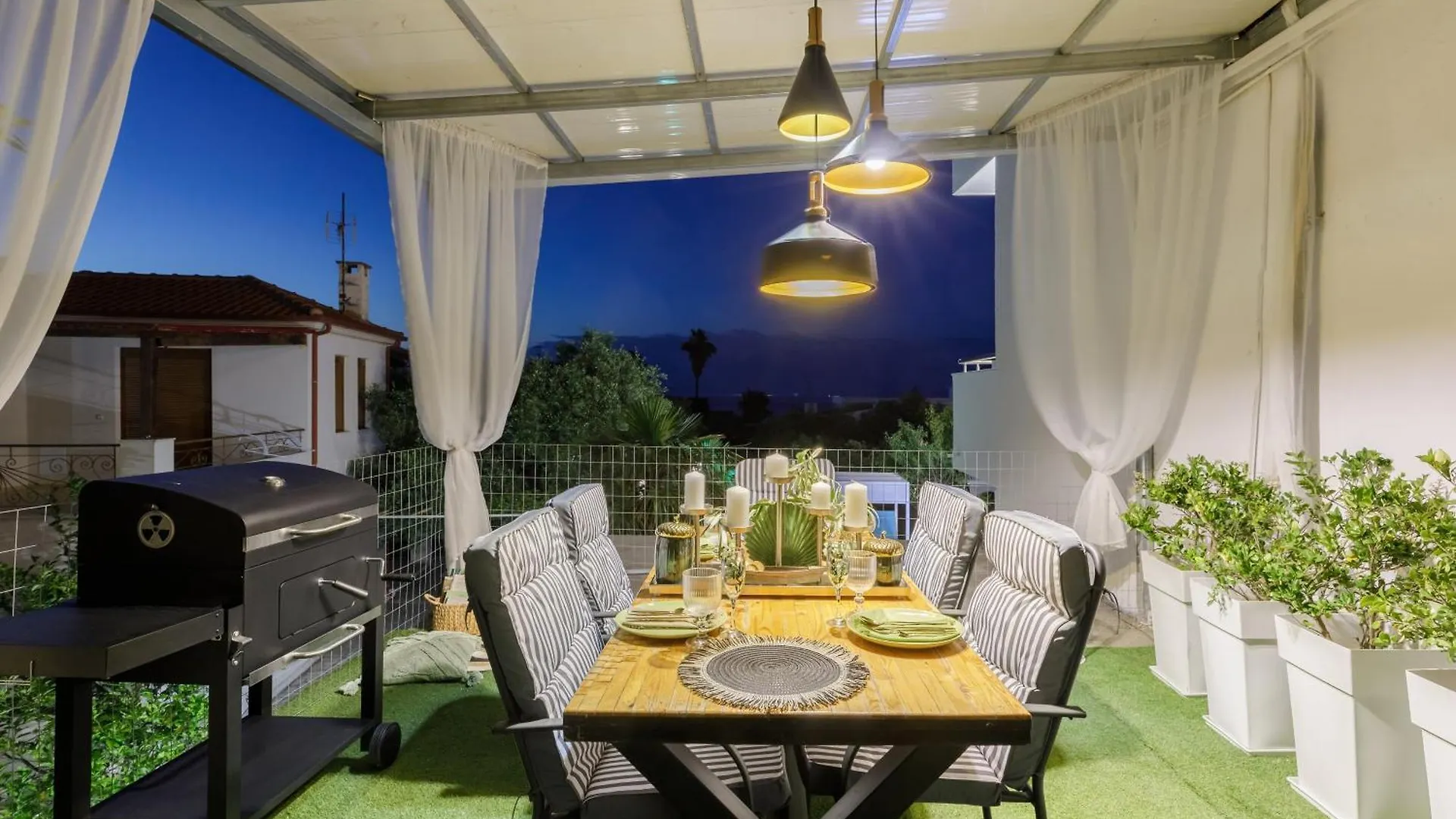 Stork Apartments Hanioti