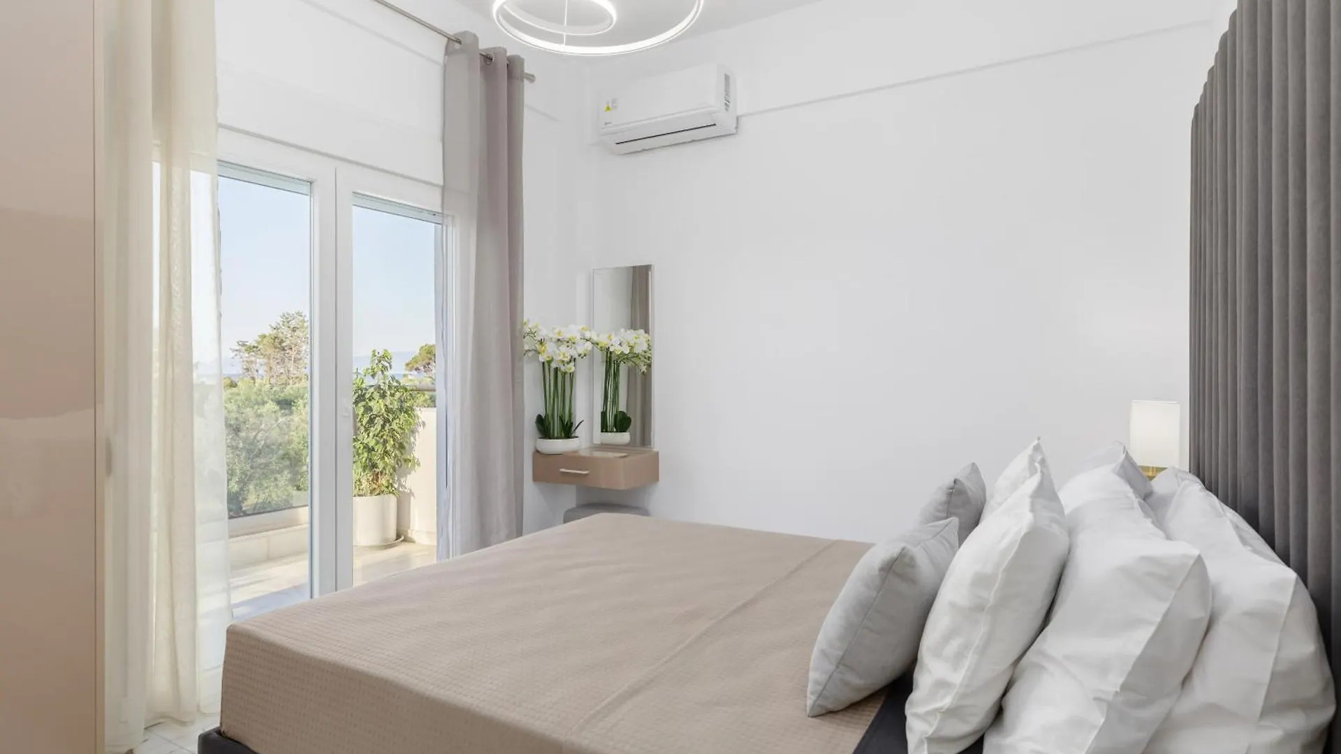 Stork Apartments Hanioti